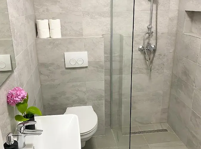 Vjeko Apartamento *
